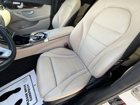 Used 2016 Mercedes-Benz C 300 4MATIC Sedan image 12