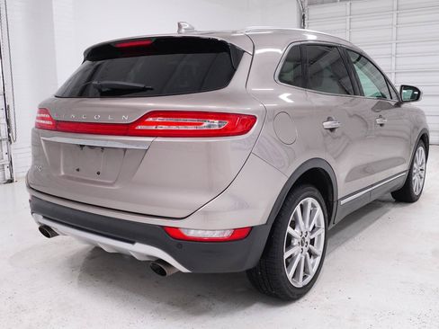 Used 2019 Lincoln MKC Reserve w/ MKC Technology Package FWD image 25