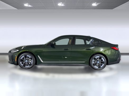 Used 2023 BMW i4 eDrive35 w/ Premium Package RWD image 2