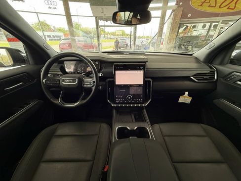 Used 2024 GMC Acadia AT4 w/ Luxury Package AWD/4WD image 46