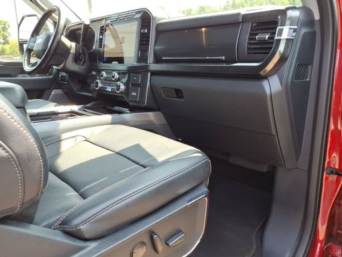 Used 2023 Ford F350 Lariat w/ Chrome Package AWD/4WD image 10