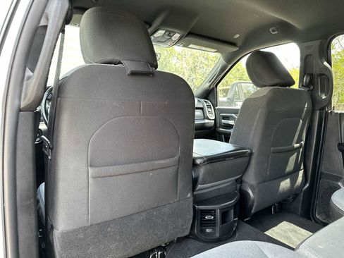 Used 2024 RAM 3500 Big Horn image 16