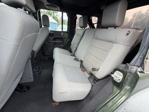 Used 2008 Jeep Wrangler Unlimited Rubicon w/ Trailer Tow Group AWD/4WD image 15