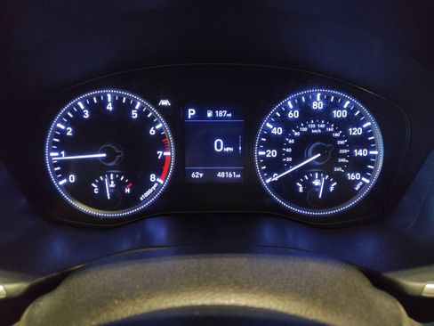 Used 2020 Hyundai Santa Fe SE image 23