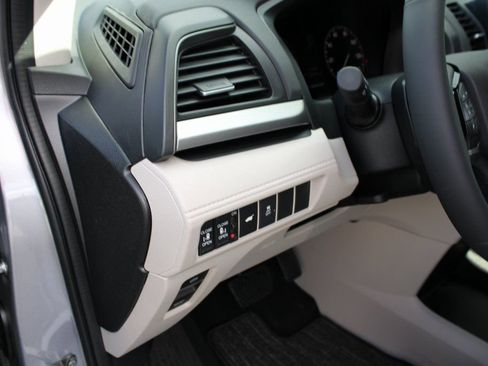 New 2026 Honda Odyssey EX-L image 24