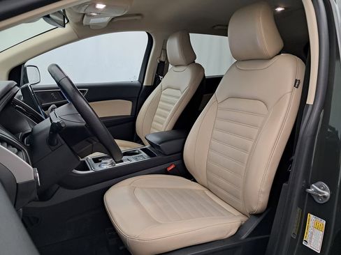 Used 2022 Ford Edge SEL image 7