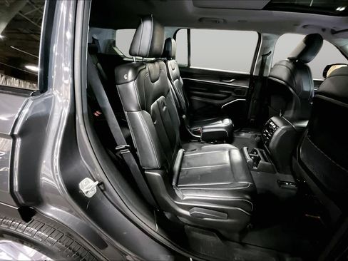 Used 2022 Jeep Grand Cherokee L Limited AWD/4WD image 20