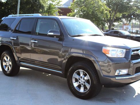 Used 2012 Toyota 4Runner SR5 w/ Convenience Pkg AWD/4WD image 7