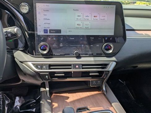 Used 2023 Lexus RX 350 w/ Accessory Package (Z1) AWD/4WD image 20