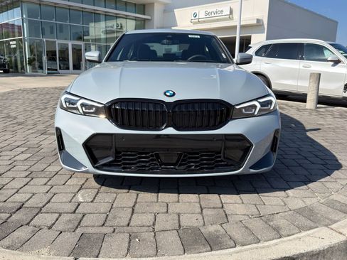 New 2026 BMW 330i Sedan w/ M Sport Package image 6