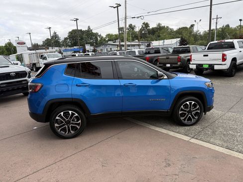Used 2022 Jeep Compass Limited AWD/4WD image 7