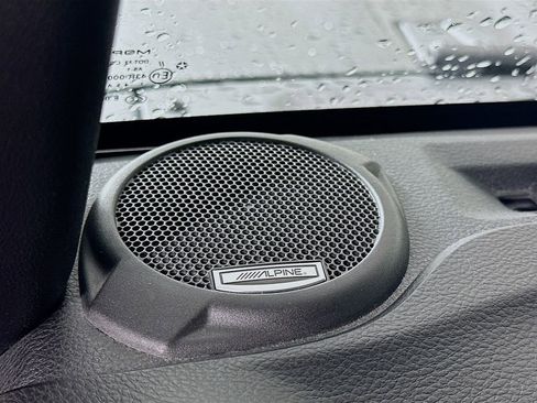 Used 2017 Jeep Wrangler Unlimited Rubicon image 17