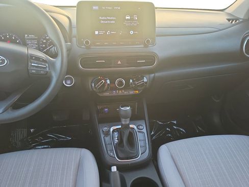 Used 2023 Hyundai Kona SEL AWD/4WD image 11