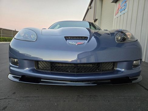 Used 2012 Chevrolet Corvette Z06 w/ 3LZ Preferred Equipment Group RWD image 19