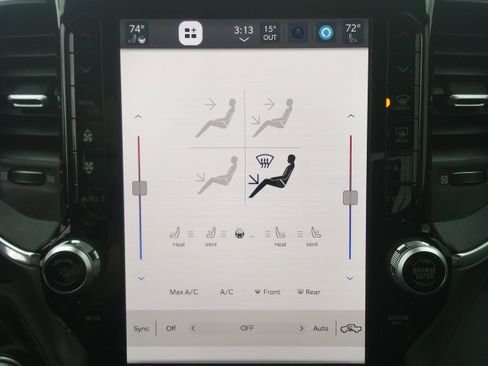 Used 2024 RAM 1500 Laramie image 30