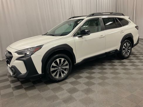 Used 2024 Subaru Outback Limited AWD/4WD image 5