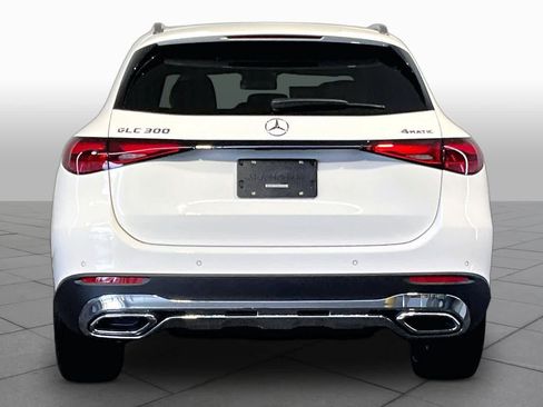 New 2026 Mercedes-Benz GLC 300 4MATIC image 4