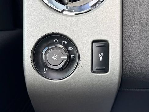 Used 2015 Ford F250 Lariat w/ Lariat Ultimate Package AWD/4WD image 20