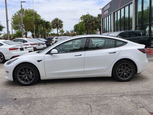 Used 2023 Tesla Model 3 Standard Range RWD image 17