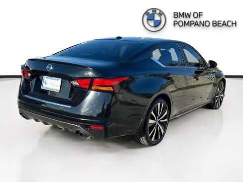 Used 2021 Nissan Altima 2.5 SR image 7