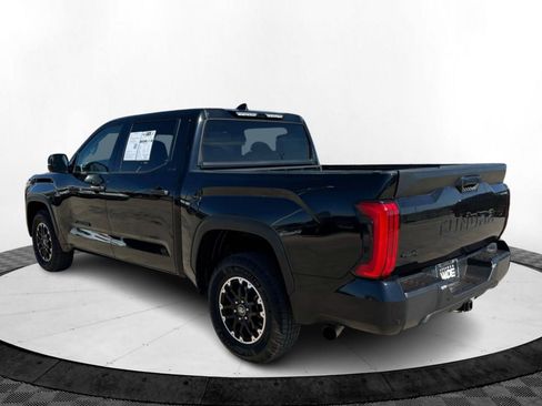 Used 2022 Toyota Tundra SR5 image 3