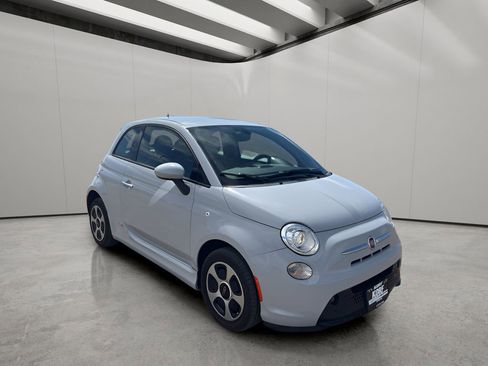 Used 2017 FIAT 500 e image 6