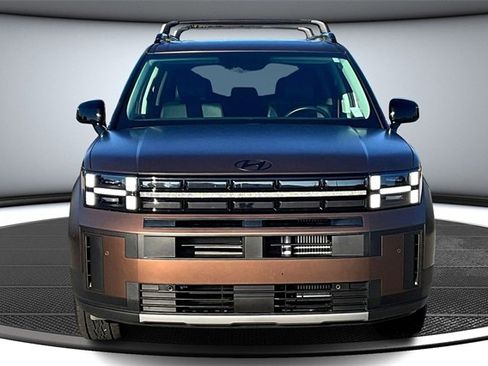 Used 2025 Hyundai Santa Fe XRT image 2