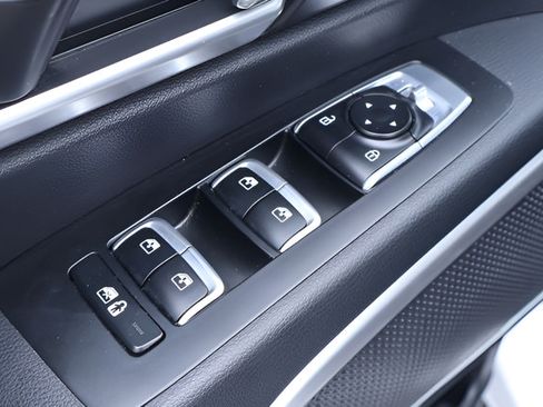 Used 2023 Kia Telluride S w/ S Sunroof Package AWD/4WD image 13