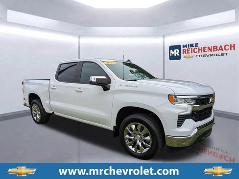 Used 2023 Chevrolet Silverado 1500 LT AWD/4WD image 1