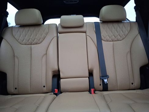 Certified 2023 Hyundai Santa Fe Calligraphy image 19