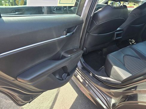 Used 2023 Toyota Camry SE FWD image 16