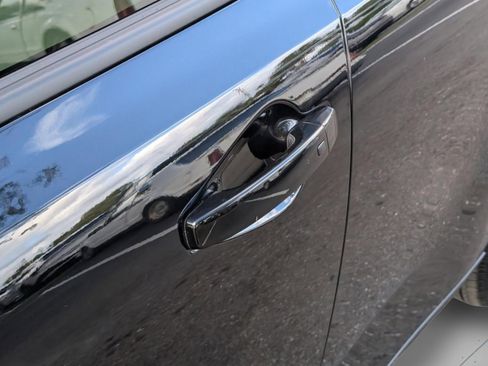 Certified 2023 Kia Soul EX image 17