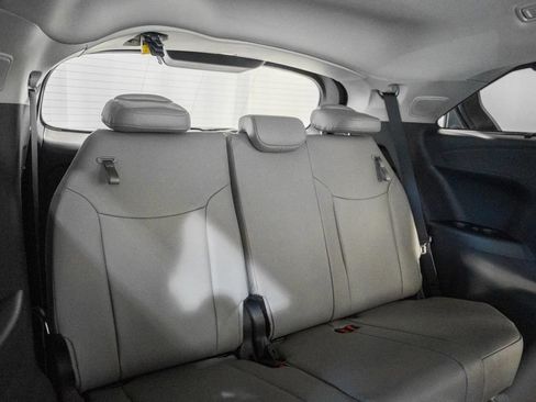 New 2026 Toyota Sienna XLE FWD image 35