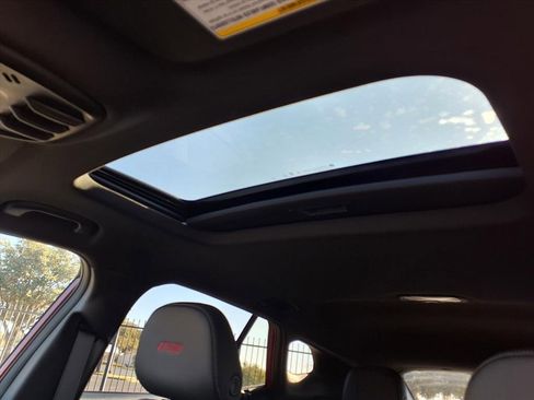 New 2026 Chevrolet Trax RS w/ Sunroof Package image 9