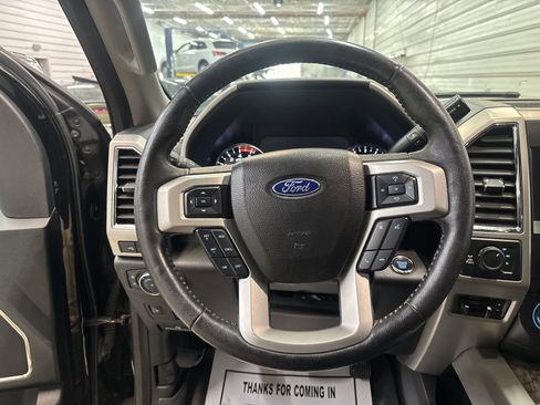 Used 2018 Ford F250 Lariat w/ Lariat Ultimate Package image 15