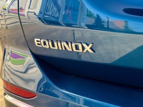 Used 2019 Chevrolet Equinox LT AWD/4WD image 16