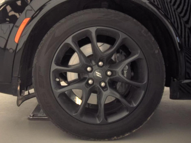 Used 2021 Dodge Durango R/T w/ Tow 'N Go Group AWD/4WD image 7