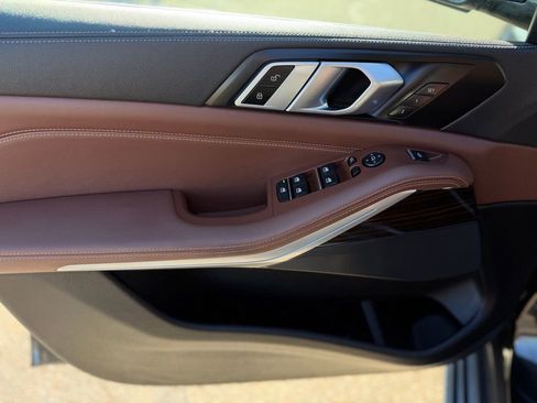 Used 2023 BMW X5 xDrive40i w/ Premium Package image 17