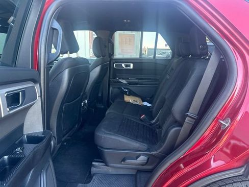 Used 2020 Ford Explorer XLT AWD/4WD image 4