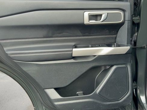 Certified 2023 Ford Explorer XLT w/ Equipment Group 202A image 35