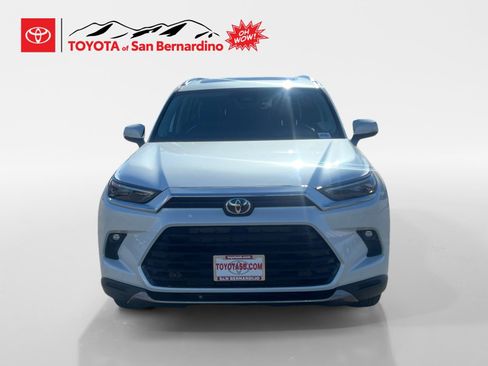 New 2026 Toyota Grand Highlander Limited image 8