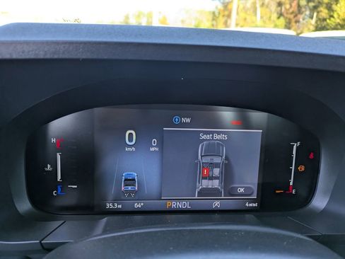 New 2025 Ford Maverick XL w/ Equipment Group 102A image 26