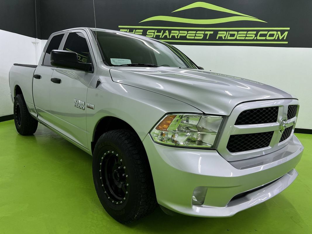 Used 2014 RAM 1500 Express RWD image 2