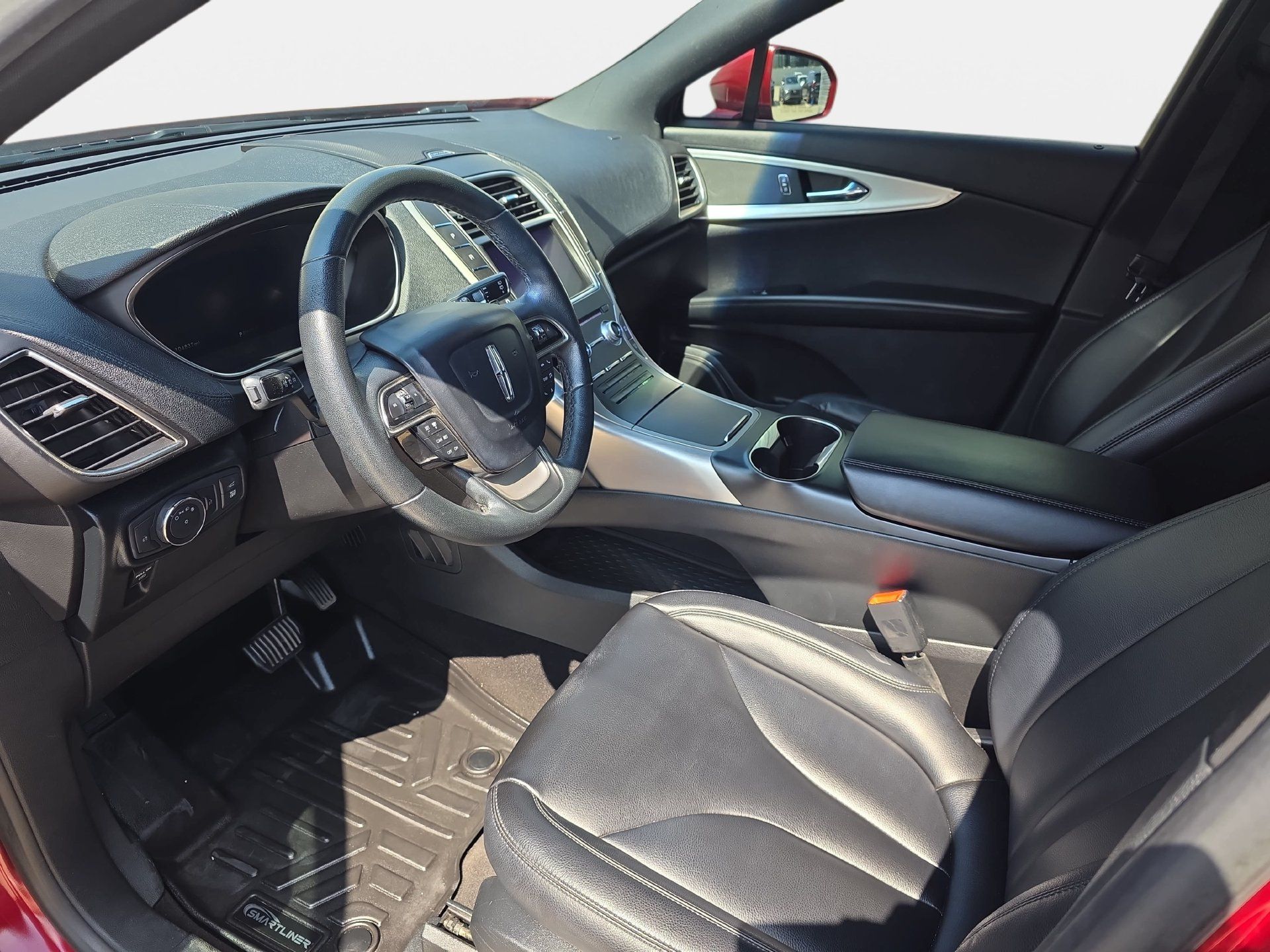 Used 2019 Lincoln Nautilus FWD image 16
