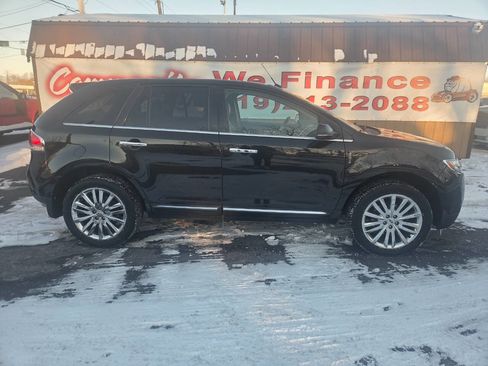 Used 2015 Lincoln MKX Base 4dr SUV w/ Equipment Group 101A image 2