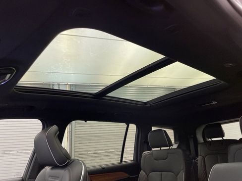 New 2025 Jeep Grand Cherokee L Summit image 21