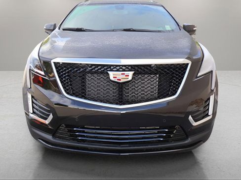 New 2025 Cadillac XT5 Sportv image 8