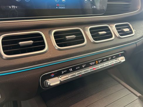 Used 2020 Mercedes-Benz GLE 350 4MATIC image 33