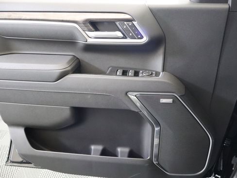 New 2026 Chevrolet Silverado 1500 LTZ w/ LTZ Convenience Package II AWD/4WD image 34