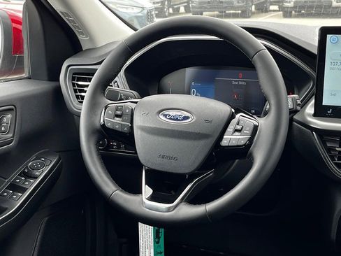 New 2025 Ford Escape SE FWD image 6